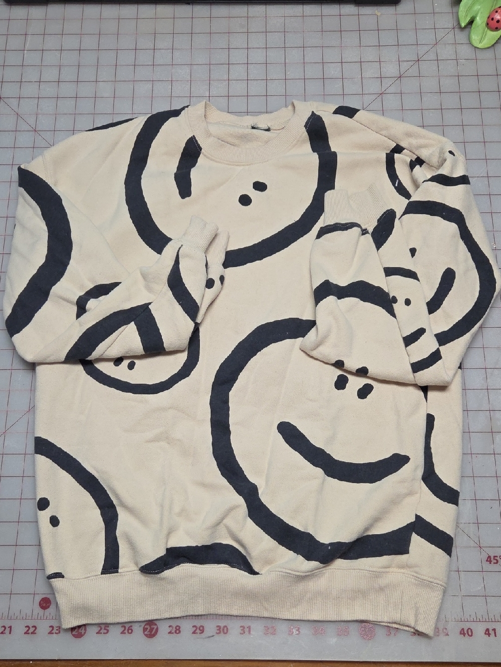 Wild Fable Cream Smiley Sweatshirt